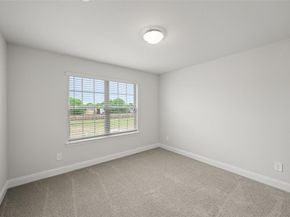 648  Sandiford  , Mansfield Texas 76063