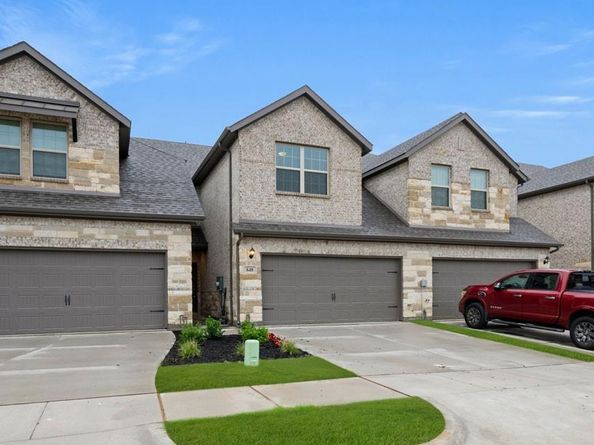 648  Sandiford  , Mansfield Texas 76063