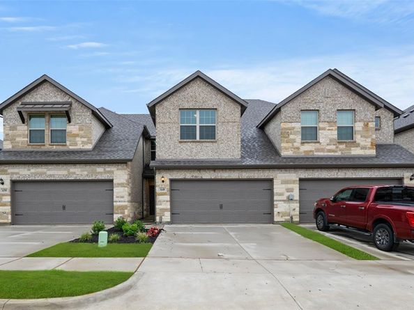 648  Sandiford  , Mansfield Texas 76063