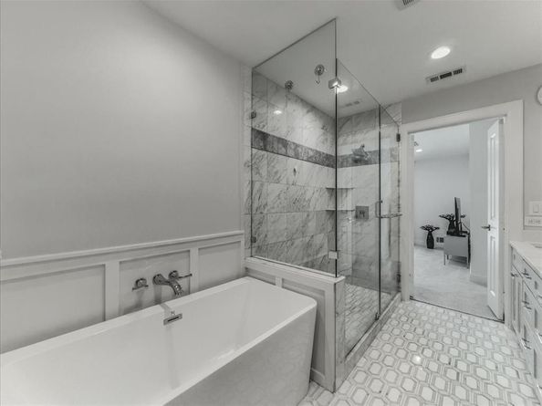 7049  Gateridge Drive , Dallas Texas 75254