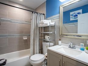 641  Furlong Drive , Dallas Texas 75211