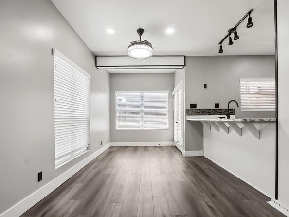 439  Josephine Street , Dallas Texas 75246
