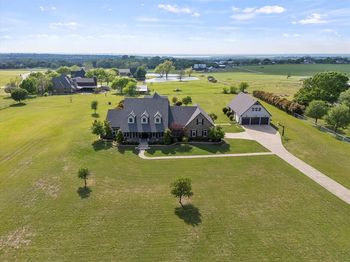 992  Anna Cade Road 