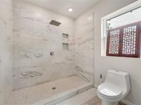 403 S Marlborough Avenue , Dallas Texas 75208