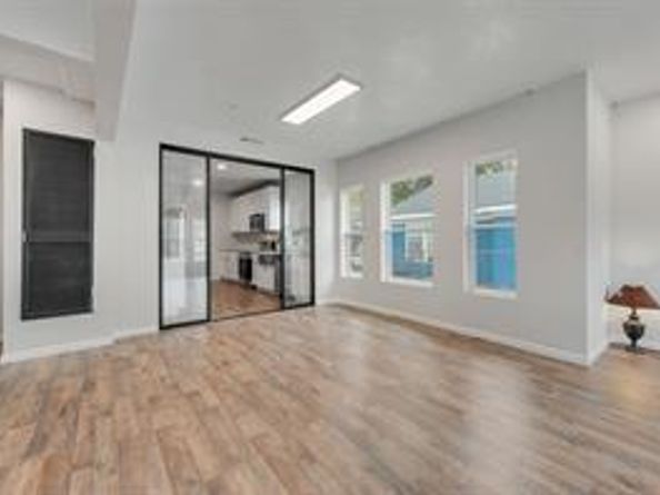 403 S Marlborough Avenue , Dallas Texas 75208