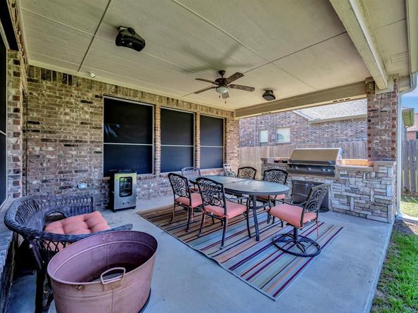 2952  Bahia  , Grand Prairie Texas 75054