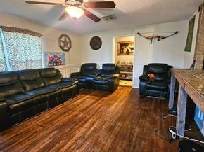 2404  Handley Drive , Fort Worth Texas 76112