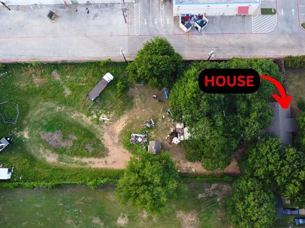2404  Handley Drive , Fort Worth Texas 76112