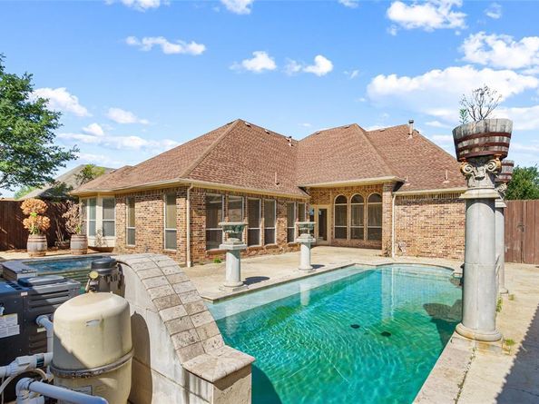 17  Wimbledon Court , Heath Texas 75032