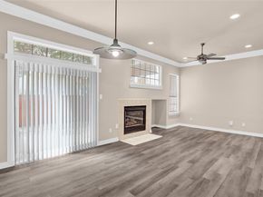4092  Oberlin Way , Addison Texas 75001