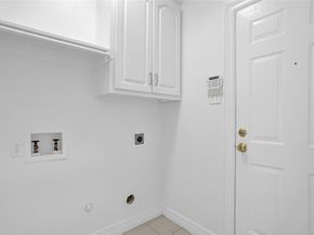 4092  Oberlin Way , Addison Texas 75001