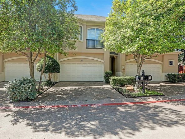 4092  Oberlin Way , Addison Texas 75001