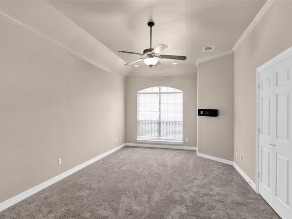 4092  Oberlin Way , Addison Texas 75001