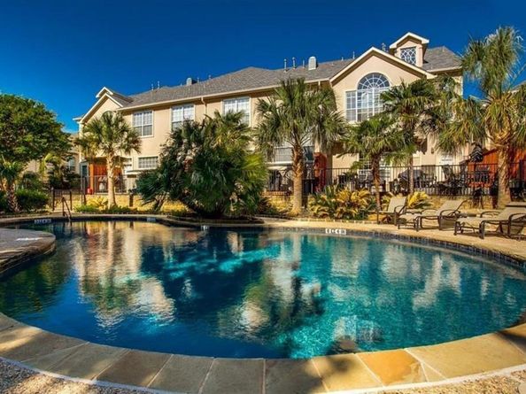 4092  Oberlin Way , Addison Texas 75001