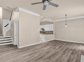 4092  Oberlin Way , Addison Texas 75001