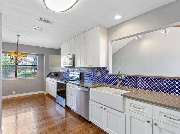 2920  Sunset Point Lane , Carrollton Texas 75007