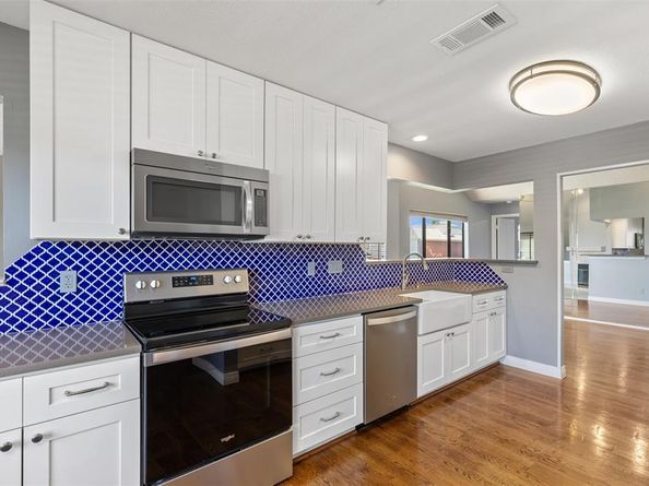 2920  Sunset Point Lane , Carrollton Texas 75007