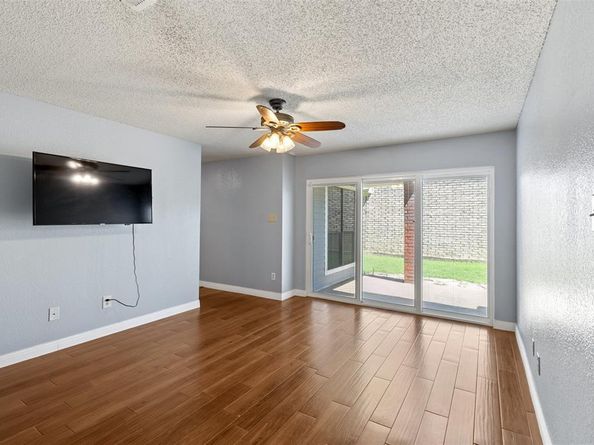 2920  Sunset Point Lane , Carrollton Texas 75007