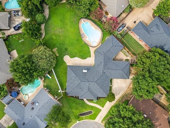 1106  Cypress Court , Mansfield Texas 76063