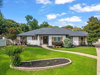 1106  Cypress Court 