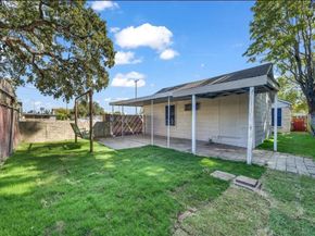 341  Emma Street , Fort Worth Texas 76111