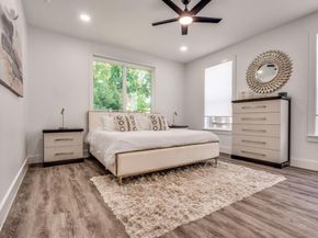 1514  Bickers Street , Dallas Texas 75212