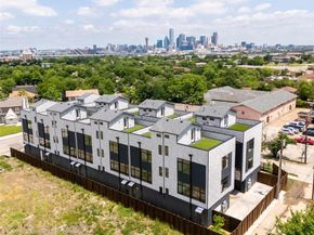 430 E 8th   201, Dallas Texas 75203