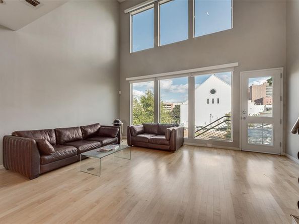 959 W Bluff Street  105, Fort Worth Texas 76102