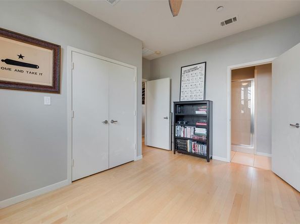 959 W Bluff Street  105, Fort Worth Texas 76102