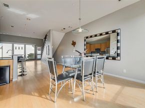 959 W Bluff Street  105, Fort Worth Texas 76102