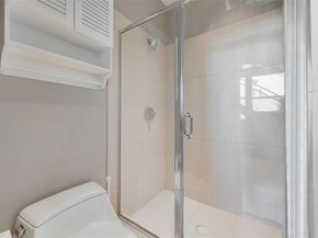 959 W Bluff Street  105, Fort Worth Texas 76102