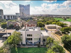 959 W Bluff Street  105, Fort Worth Texas 76102