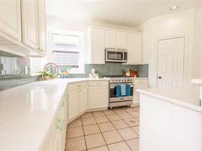 2118  Harvest Run , Garland Texas 75040