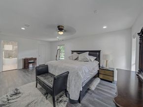 4606  Hazelhurst Lane , Dallas Texas 75227