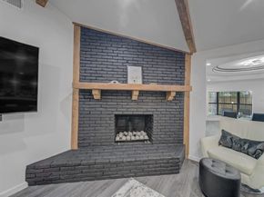 4606  Hazelhurst Lane , Dallas Texas 75227