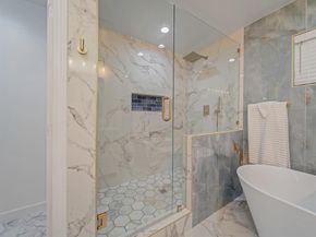 4606  Hazelhurst Lane , Dallas Texas 75227