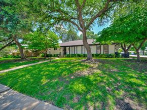 4606  Hazelhurst Lane , Dallas Texas 75227