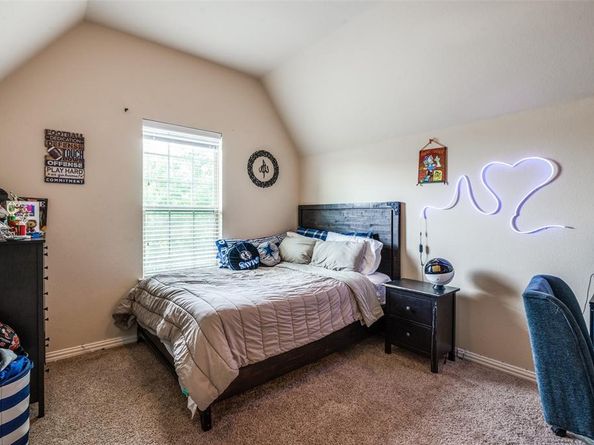 898  Clear Water Drive , Allen Texas 75013
