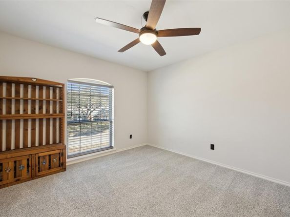 404  Mossbrook Drive , Richardson Texas 75081
