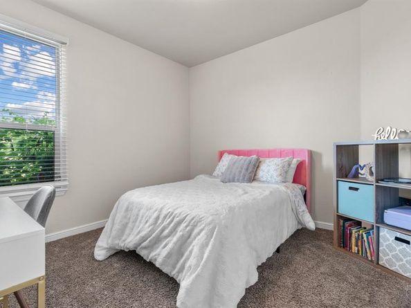 15945  White Mill Road , Fort Worth Texas 76177