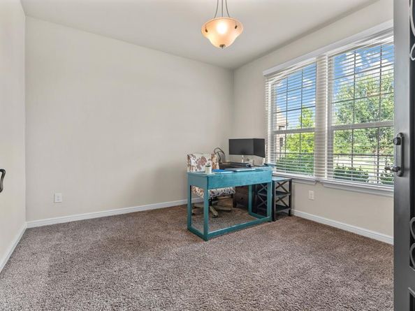 15945  White Mill Road , Fort Worth Texas 76177