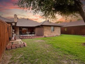 1613  Parkside Trail , Lewisville Texas 75077
