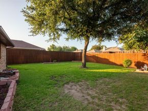 1613  Parkside Trail , Lewisville Texas 75077