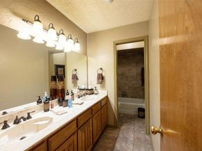 1613  Parkside Trail , Lewisville Texas 75077