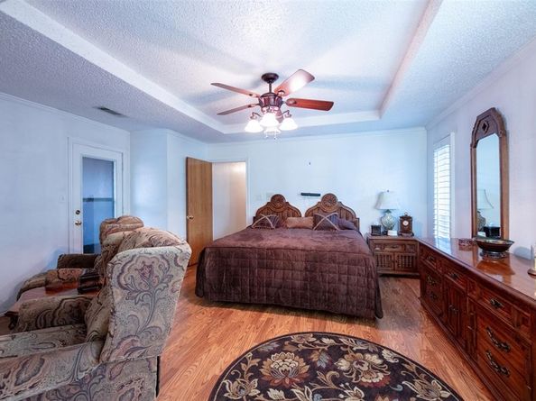 1613  Parkside Trail , Lewisville Texas 75077
