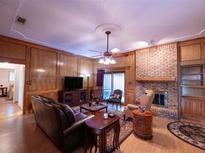 1613  Parkside Trail , Lewisville Texas 75077