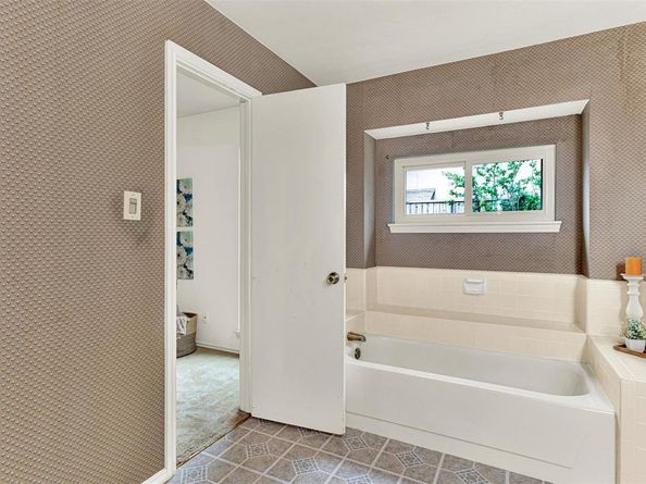 1305  Jabbet Drive , Plano Texas 75025