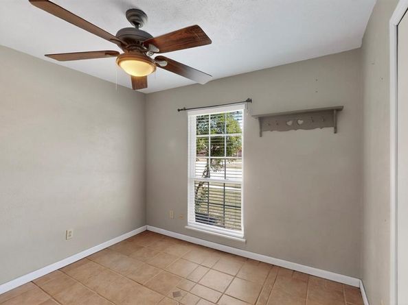5588  Squires Drive , The Colony Texas 75056