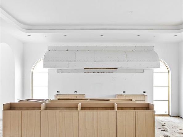 6823  Norway Road , Dallas Texas 75230