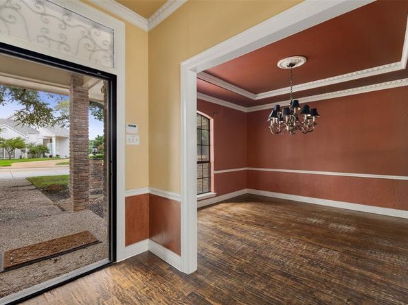 4158  Briargrove Lane , Dallas Texas 75287
